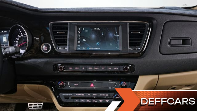 Kia CARNIVAL Gasoline 7-Seater Limousine President купить на сайте DeffCars