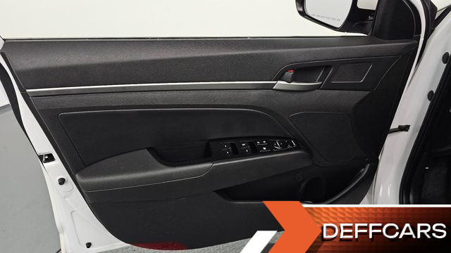 Hyundai AVANTE 1.6 GDI Value Plus купить на сайте DeffCars