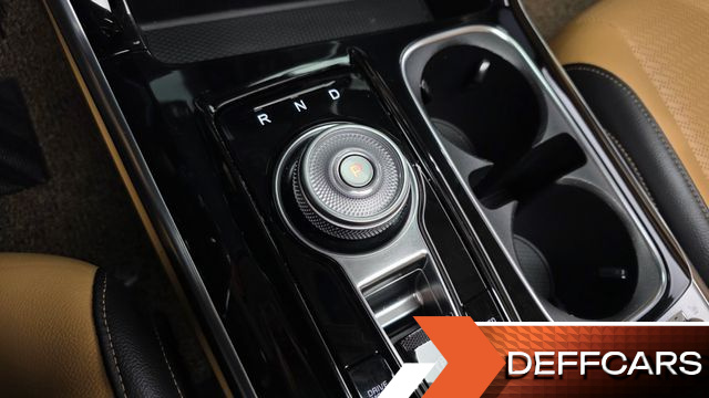 Kia CARNIVAL Diesel 9-Seater Noblesse купить на сайте DeffCars