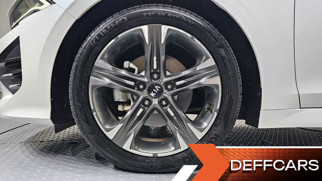 Kia K5 2.0 Noblesse купить на сайте DeffCars