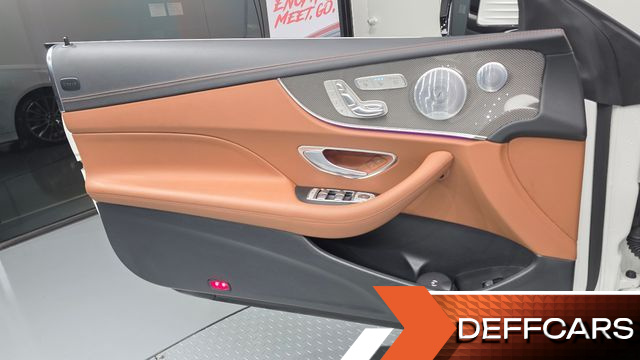 Mercedes E-CLASS E450 4MATIC Cabriolet купить на сайте DeffCars