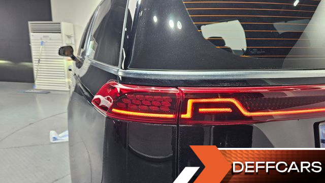 Kia CARNIVAL 9-Seater Noblesse купить на сайте DeffCars