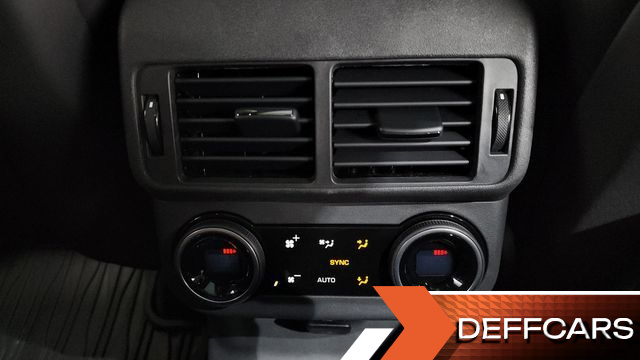 Land Rover RANGE ROVER VELAR 3.0 P400 Dynamic HSE купить на сайте DeffCars