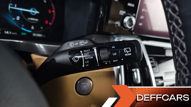 Kia SORENTO Diesel 2.2 4WD Signature купить на сайте DeffCars