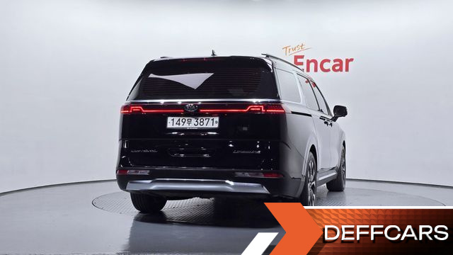 Kia CARNIVAL 7-Seater Noblesse купить на сайте DeffCars