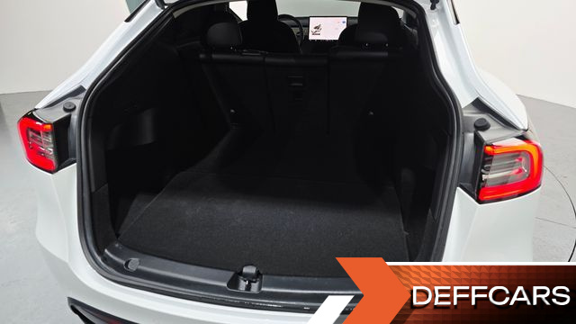 Tesla MODEL Y Long Range AWD купить на сайте DeffCars
