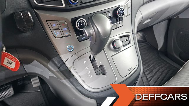 Hyundai STAREX 4WD Wagon 12-Seater Modern купить на сайте DeffCars