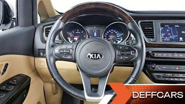 Kia CARNIVAL 9-Seater Noblesse Special купить на сайте DeffCars