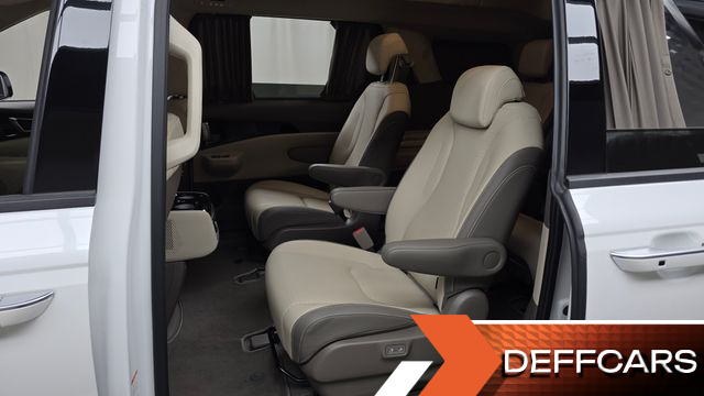Kia CARNIVAL Gasoline 9-Seater Hi Limousine Signature купить на сайте DeffCars