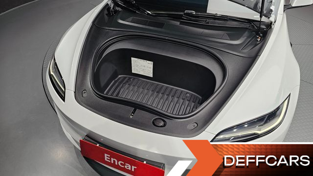 Tesla MODEL 3 RWD купить на сайте DeffCars