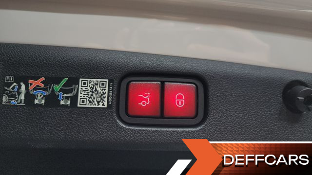 Mercedes E-CLASS E300 4MATIC Exclusive купить на сайте DeffCars