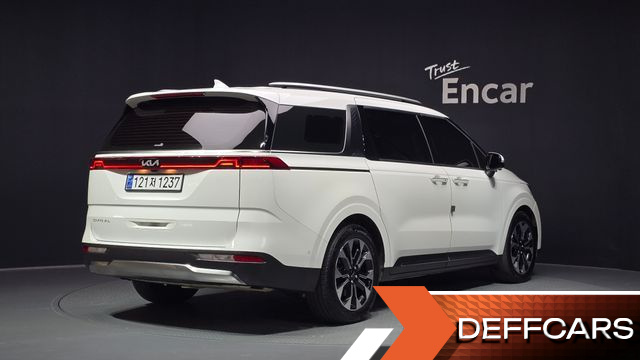 Kia CARNIVAL Gasoline 9-Seater Signature купить на сайте DeffCars