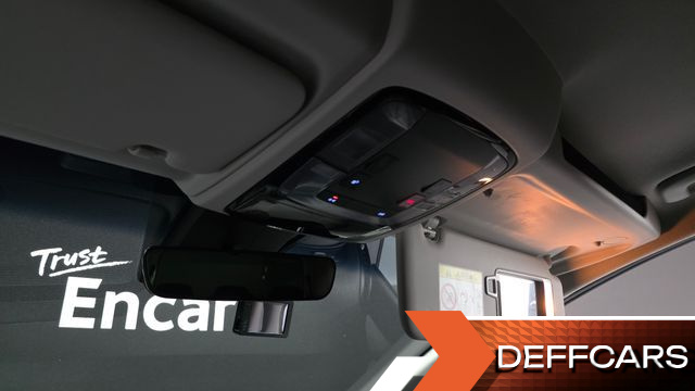 Hyundai STARIA 4WD Tourer 9-Seater Modern купить на сайте DeffCars