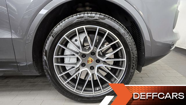 Porsche CAYENNE 3.0 купить на сайте DeffCars