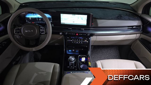 Kia CARNIVAL 7-Seater Hi-Limousine Signature купить на сайте DeffCars