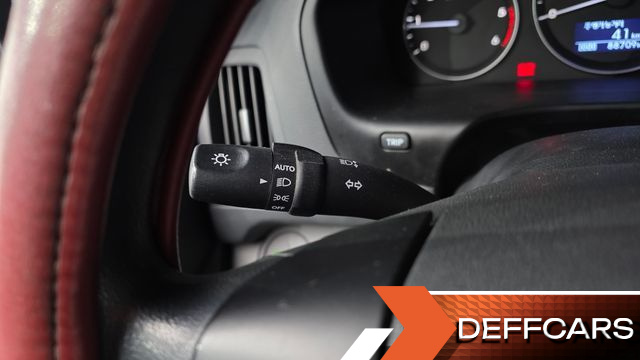 Hyundai STAREX 4WD Wagon 12-Seater Smart купить на сайте DeffCars