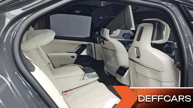 BMW I7 M70 xDrive M Performance купить на сайте DeffCars