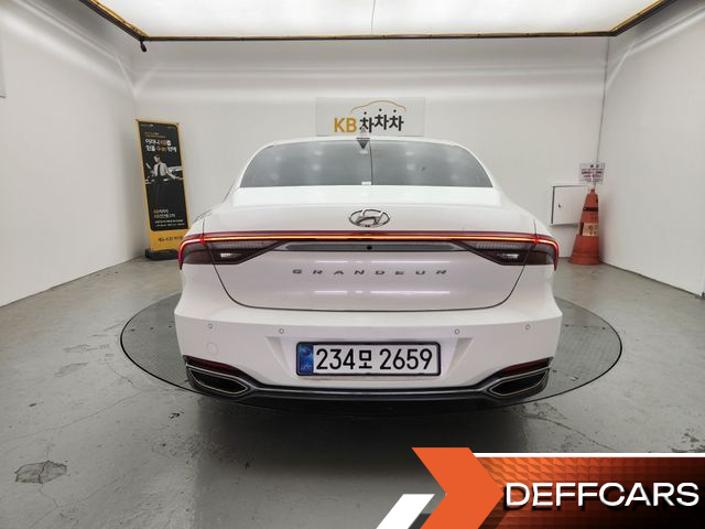 Hyundai GRANDEUR 2.5 Le Blanc купить на сайте DeffCars