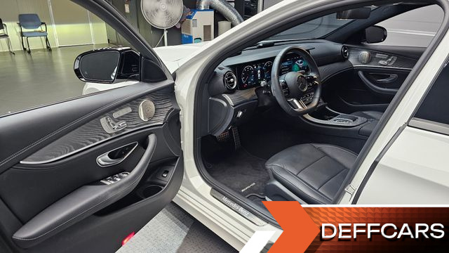 Mercedes E-CLASS E350 4MATIC AMG Line купить на сайте DeffCars