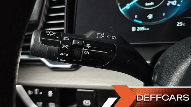 Kia SPORTAGE Signature 2WD купить на сайте DeffCars