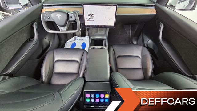 Tesla MODEL Y Long Range AWD купить на сайте DeffCars