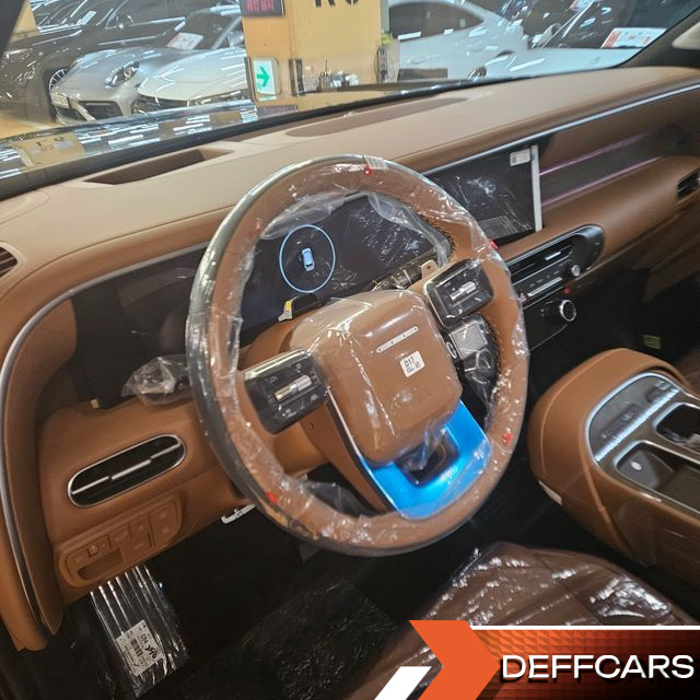 Hyundai PALISADE Gasoline 2.5T 4WD 7-Seater Calligraphy купить на сайте DeffCars