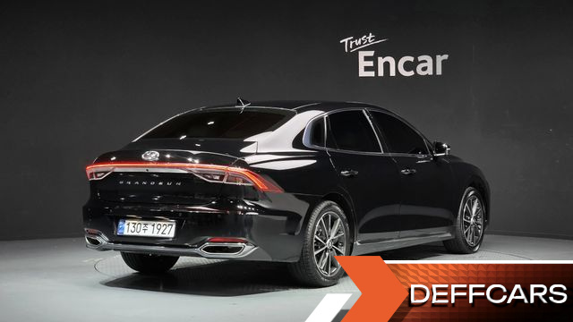 Hyundai GRANDEUR 2.5 Le Blanc купить на сайте DeffCars