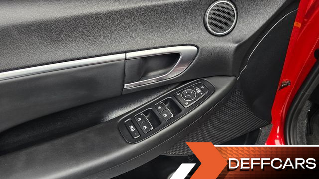 Hyundai SONATA 2.0 Premium Family купить на сайте DeffCars