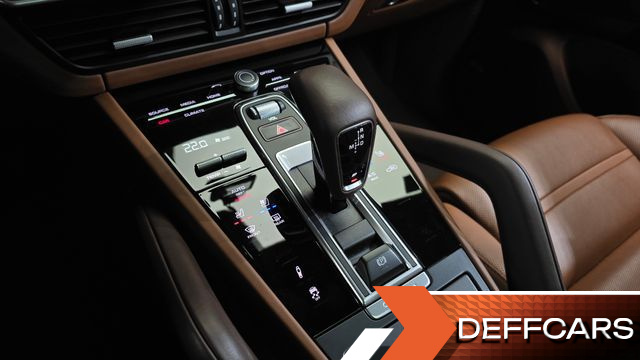 Porsche CAYENNE 3.0 купить на сайте DeffCars