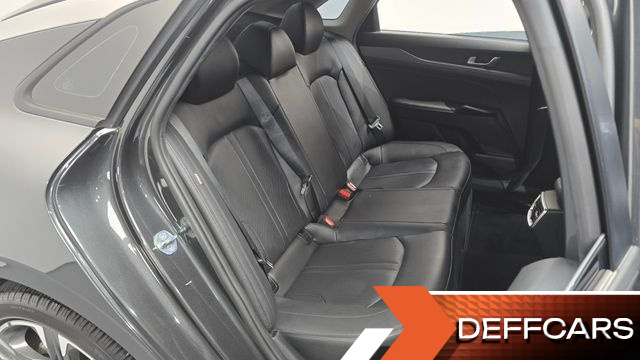 Kia K5 2.0 Prestige купить на сайте DeffCars