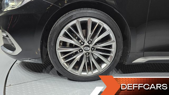 Hyundai GRANDEUR 3.0 Exclusive Special купить на сайте DeffCars