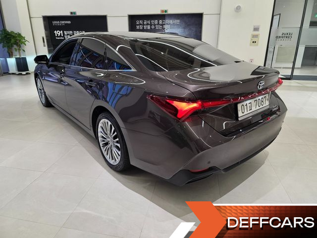 Toyota AVALON 2.5 Hybrid купить на сайте DeffCars