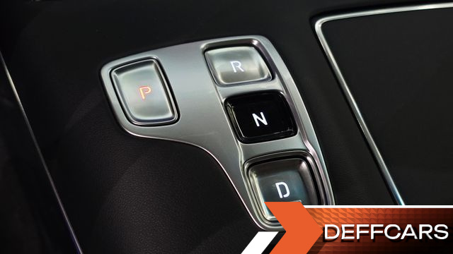 Hyundai GRANDEUR 3.3 Le Blanc купить на сайте DeffCars