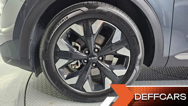 Kia SPORTAGE Gasoline 1.6 Turbo 2WD Signature Gravity купить на сайте DeffCars