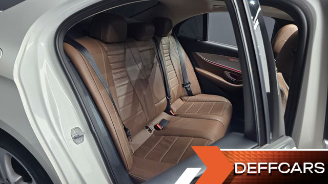 Mercedes E-CLASS E200 Avantgarde купить на сайте DeffCars