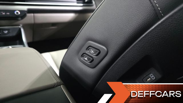 Kia CARNIVAL 9-Seater Noblesse купить на сайте DeffCars
