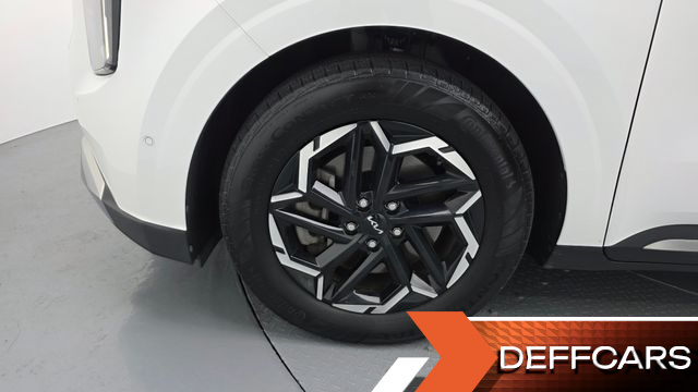 Kia CARNIVAL Diesel 9-Seater Signature купить на сайте DeffCars