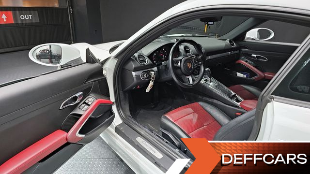 Porsche 718 2.0 купить на сайте DeffCars