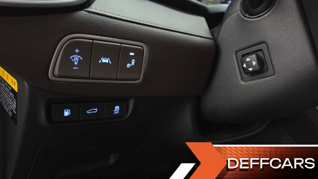 Hyundai GRANDEUR 3.0 Exclusive Special купить на сайте DeffCars