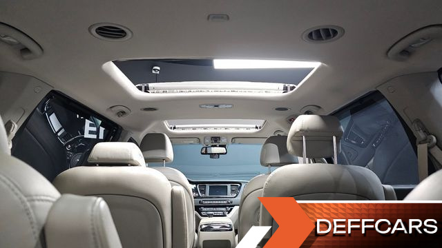 Kia CARNIVAL 9-Seater Noblesse Special купить на сайте DeffCars