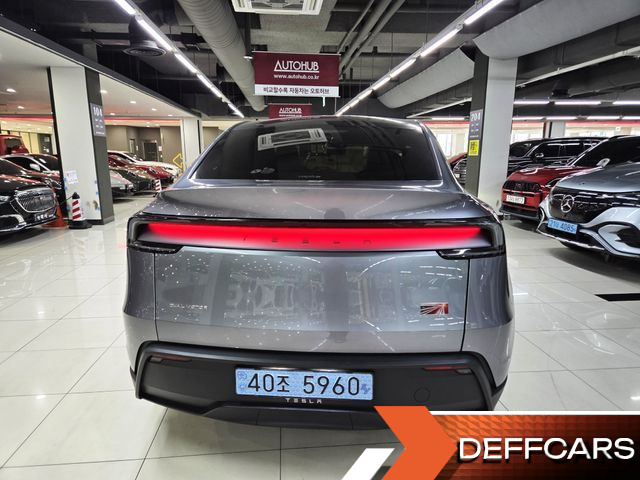 Tesla MODEL Y Long Range Launch Edition AWD купить на сайте DeffCars