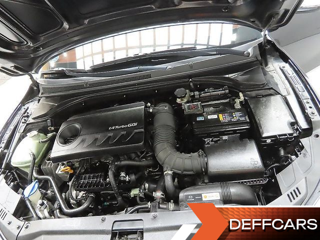 Hyundai VELOSTER 1.4 Turbo Modern Core купить на сайте DeffCars