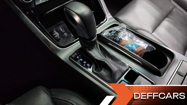 Hyundai GRANDEUR 2.4 Premium купить на сайте DeffCars