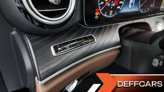 Mercedes E-CLASS E300 4MATIC Avnatgarde купить на сайте DeffCars