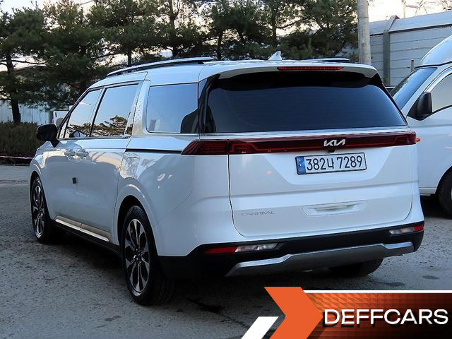 Kia CARNIVAL 9-Seater Noblesse купить на сайте DeffCars
