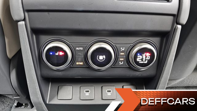 Land Rover DEFENDER 110 D300 HSE купить на сайте DeffCars