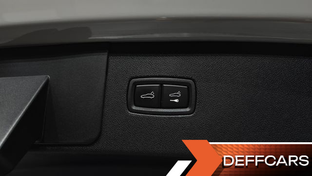 Porsche CAYENNE 3.0 PLATINUM EDITION купить на сайте DeffCars