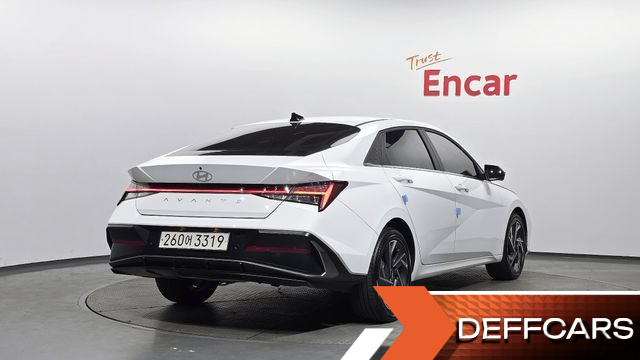 Hyundai AVANTE 1.6 Inspiration купить на сайте DeffCars