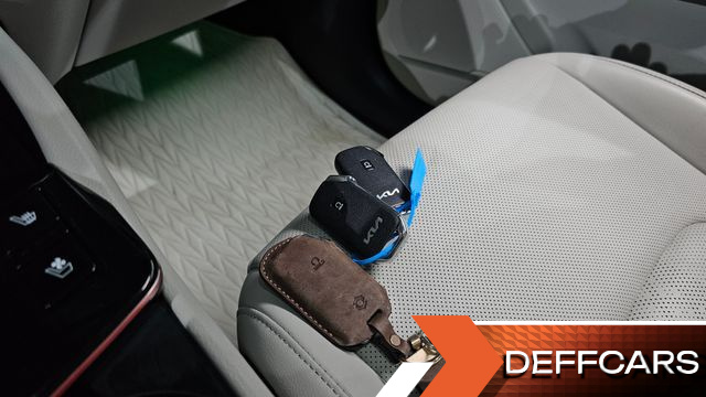 Kia SPORTAGE Gasoline 1.6 Turbo 4WD Signature Gravity купить на сайте DeffCars