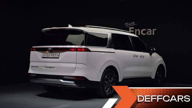 Kia CARNIVAL 9-Seater Noblesse купить на сайте DeffCars
